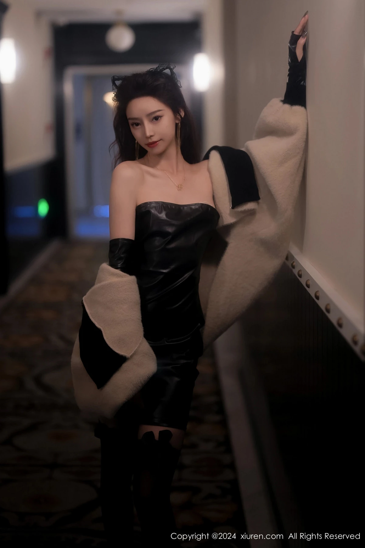 图片[7]-[XiuRen秀人网]第8049期苏曼兮写真-秀人集