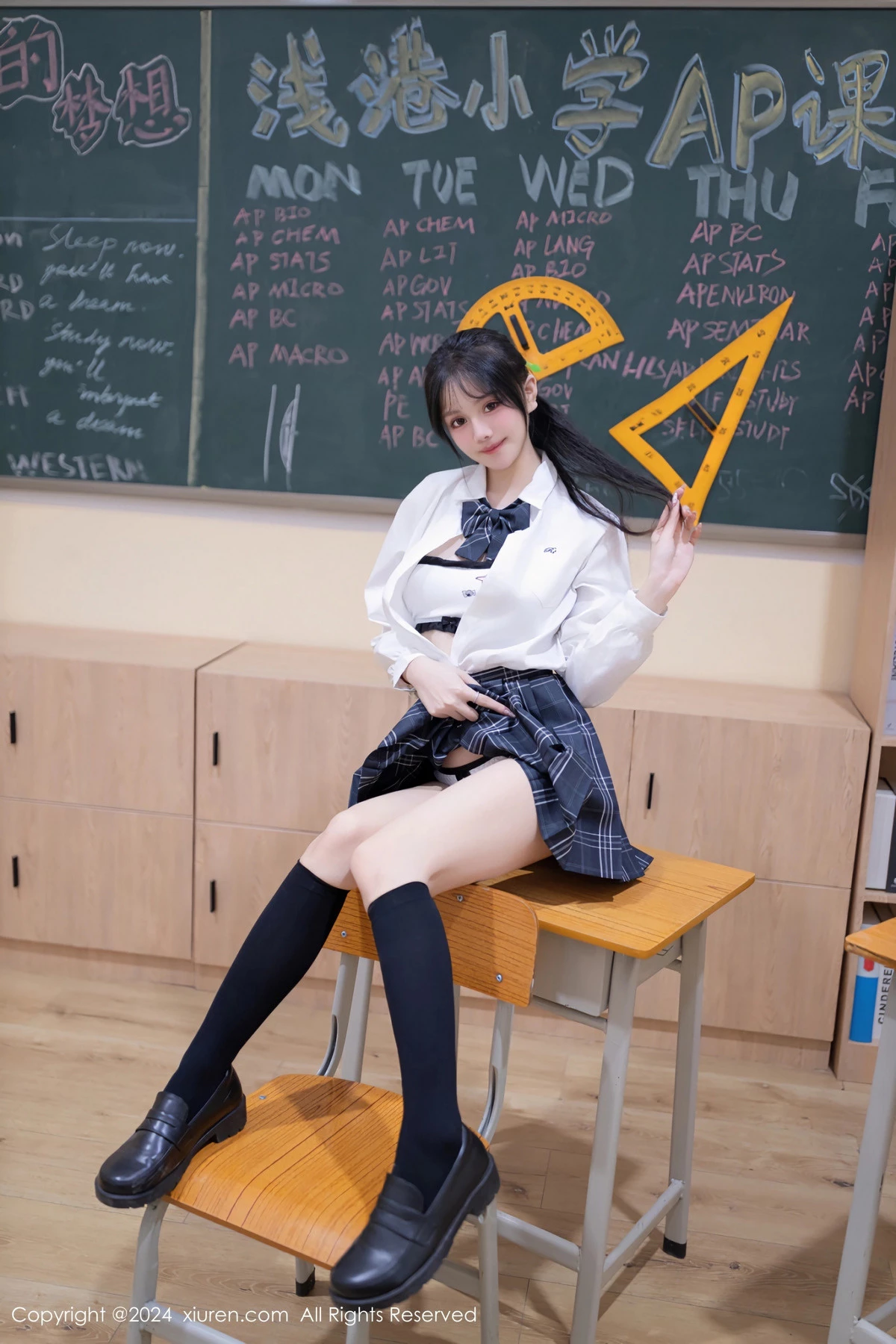 图片[2]-[XiuRen秀人网]第8058期幼幼写真-秀人集