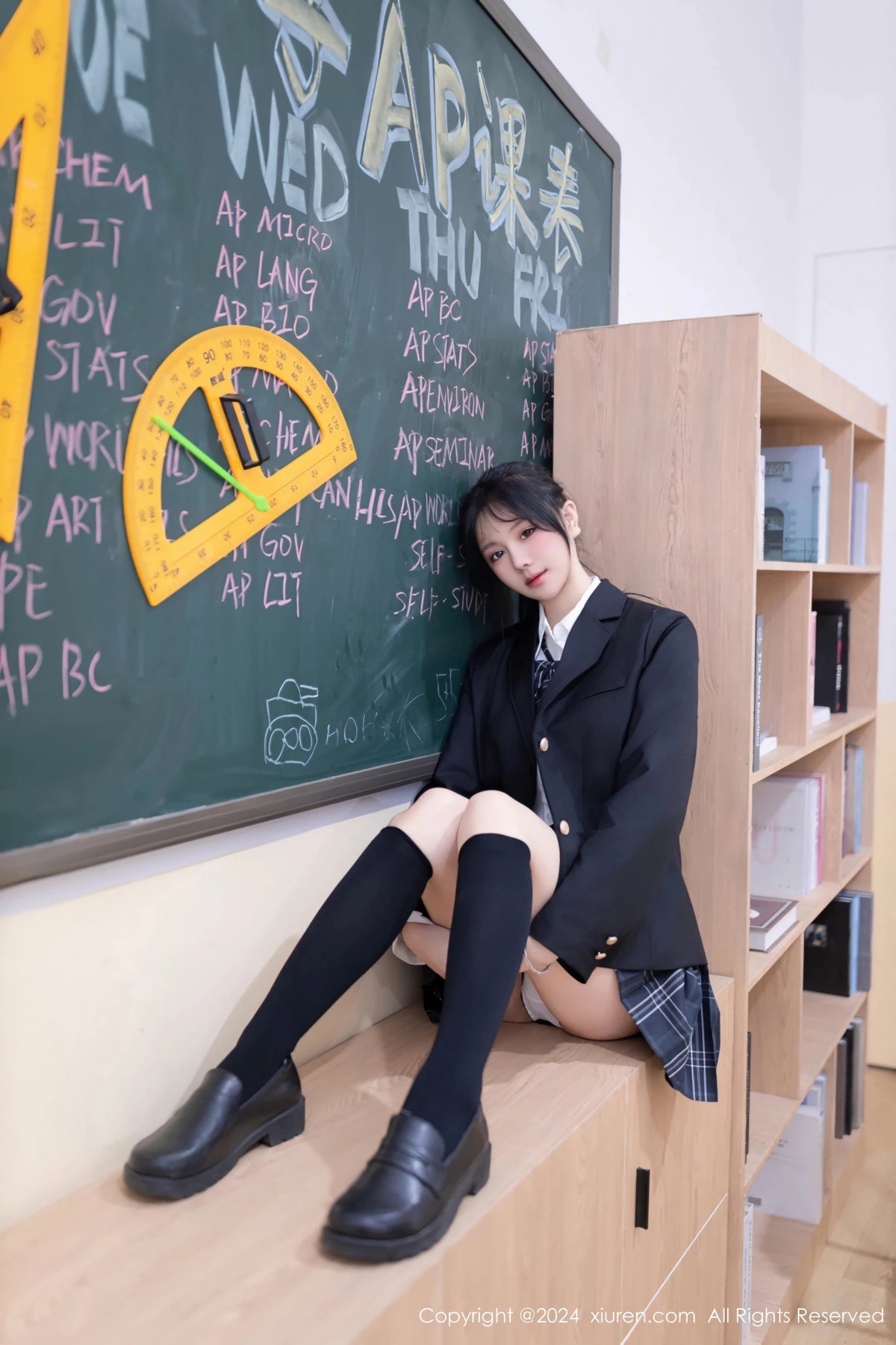 图片[34]-[XiuRen秀人网]第8058期幼幼写真-秀人集