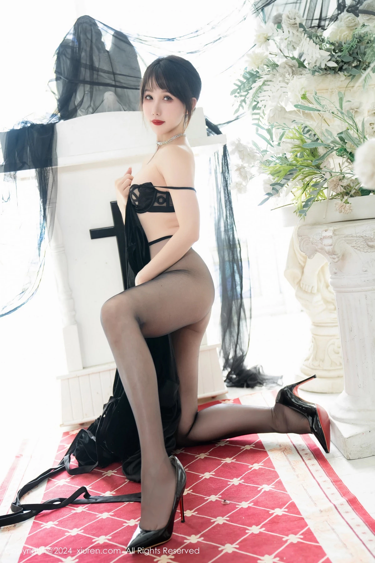 图片[13]-[XiuRen秀人网]第8070期波巧酱写真-秀人集