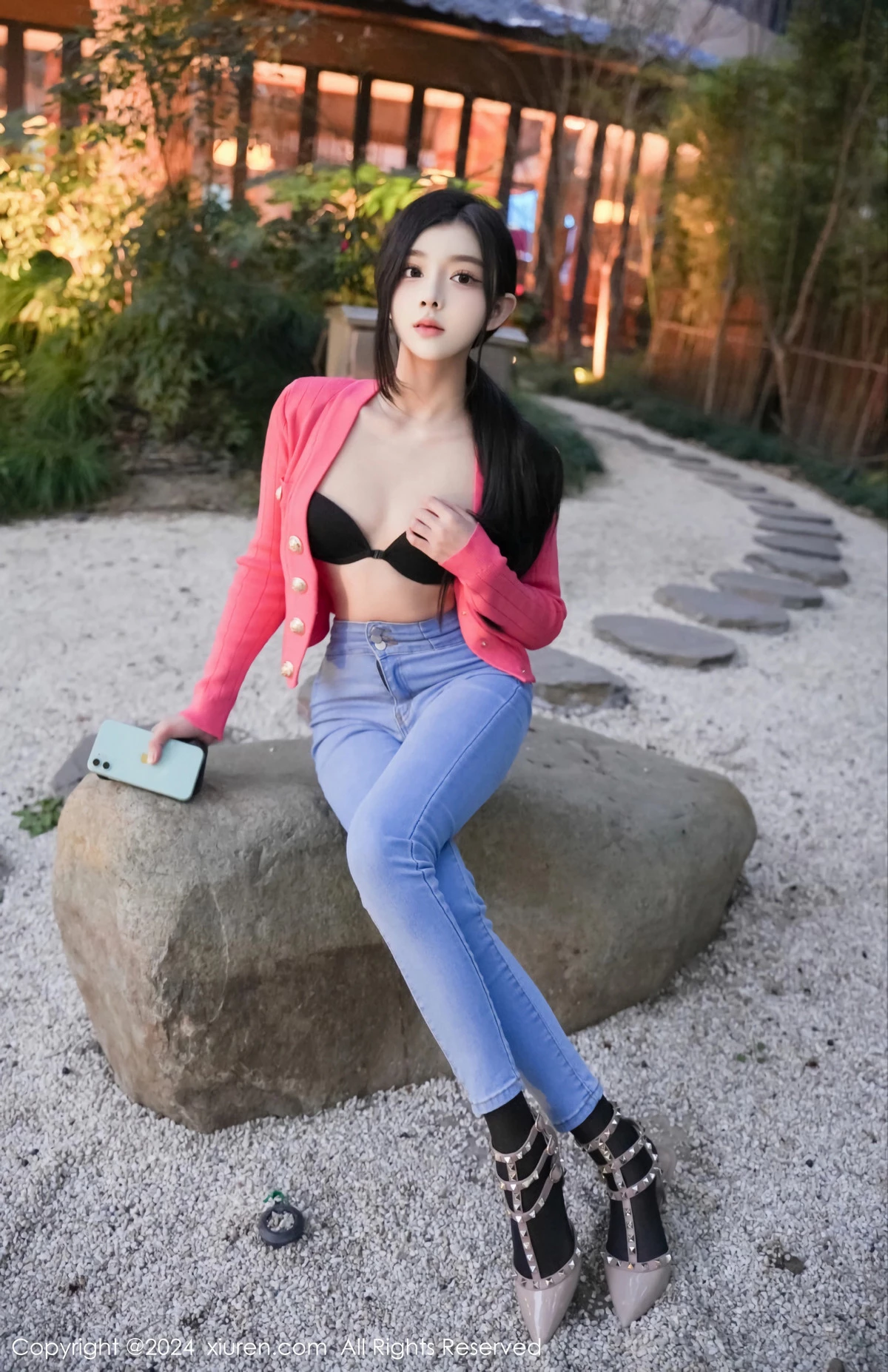 图片[23]-[XiuRen秀人网]第8091期龙雪儿写真-秀人集