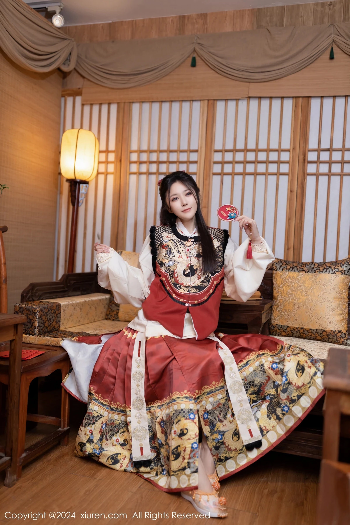 [XiuRen秀人网]第8095期鱼子酱写真-秀人集