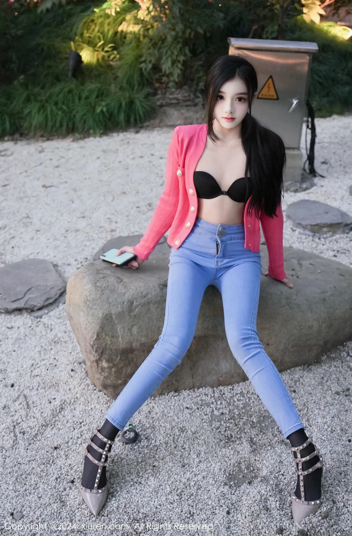 图片[15]-[XiuRen秀人网]第8091期龙雪儿写真-秀人集