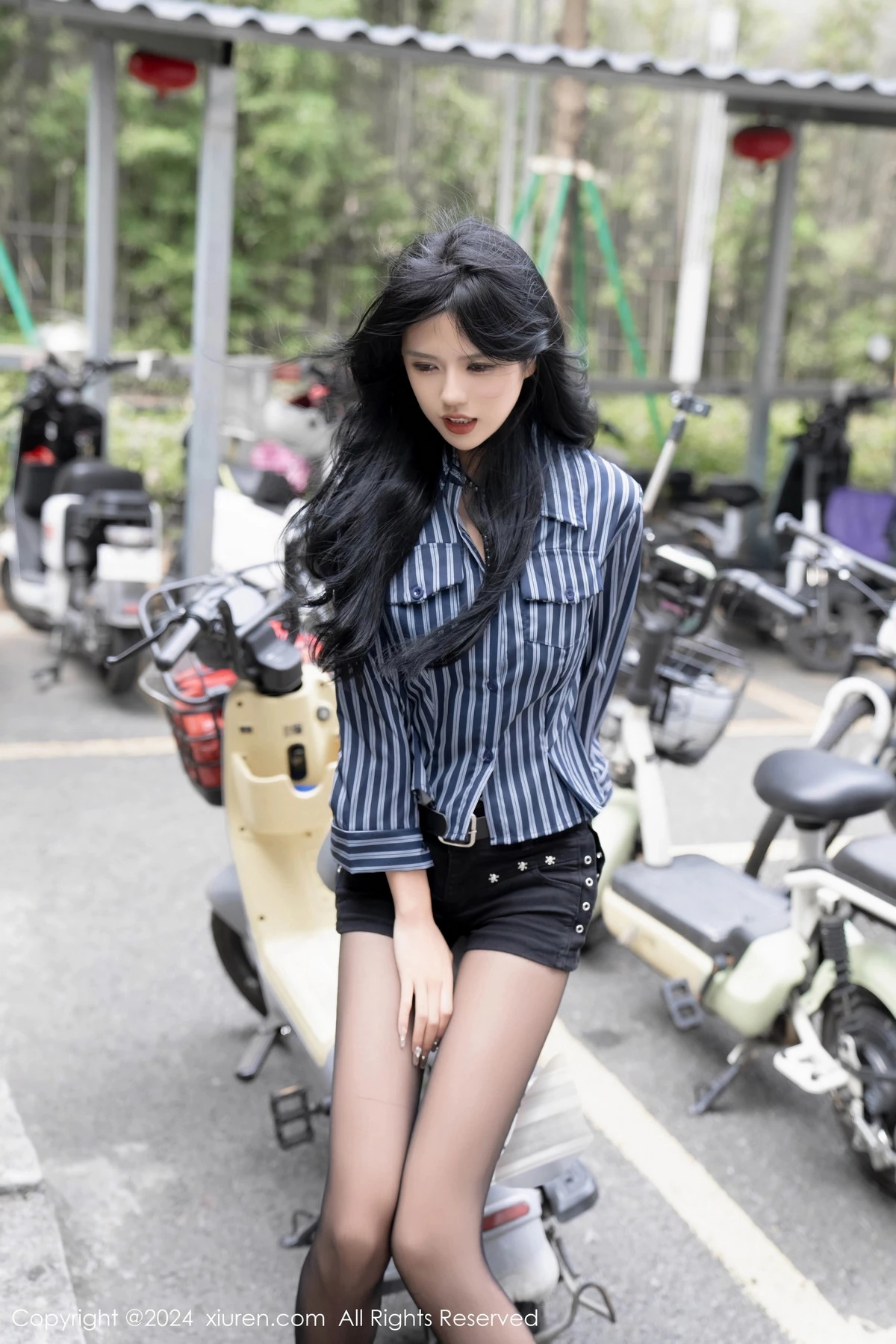 图片[13]-[XiuRen秀人网]第8011期浅浅写真-秀人集