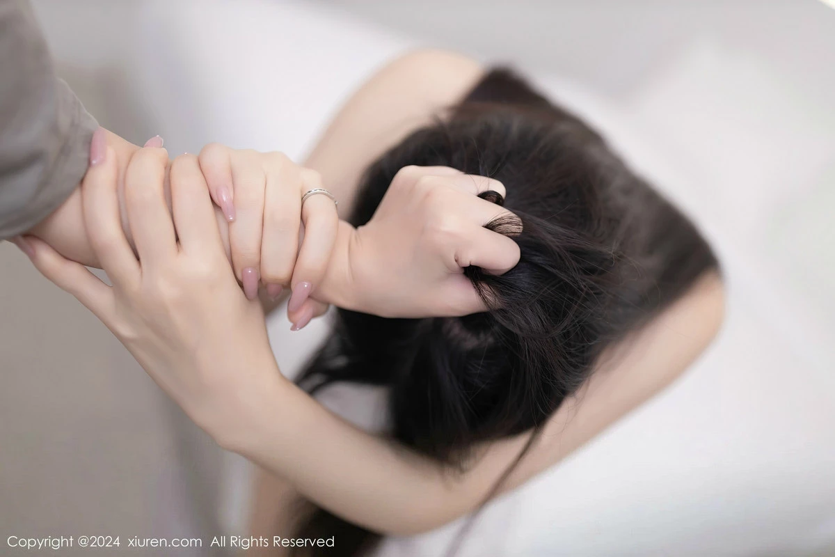 图片[27]-[XiuRen秀人网]第8026期鱼子酱写真-秀人集