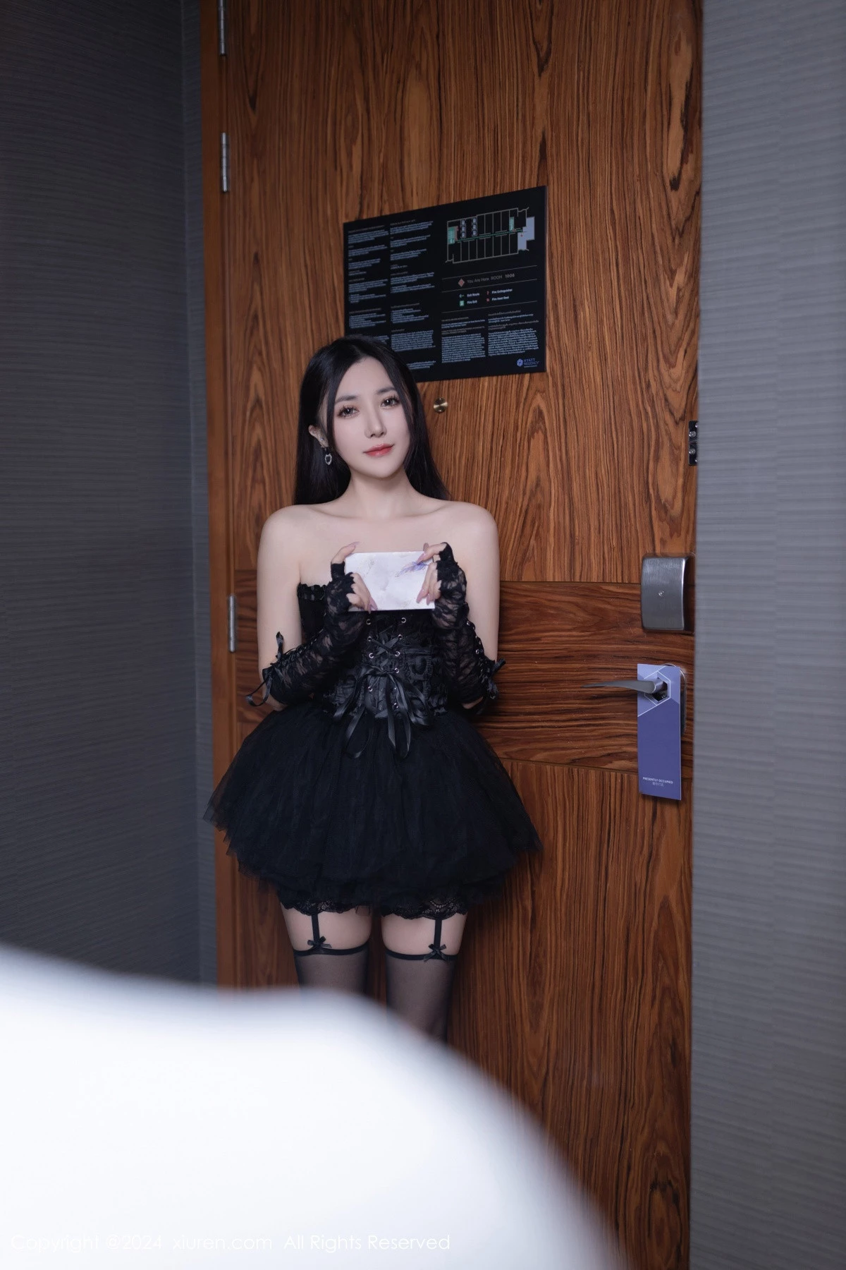 图片[14]-[XiuRen秀人网]第8166期鱼子酱写真-秀人集