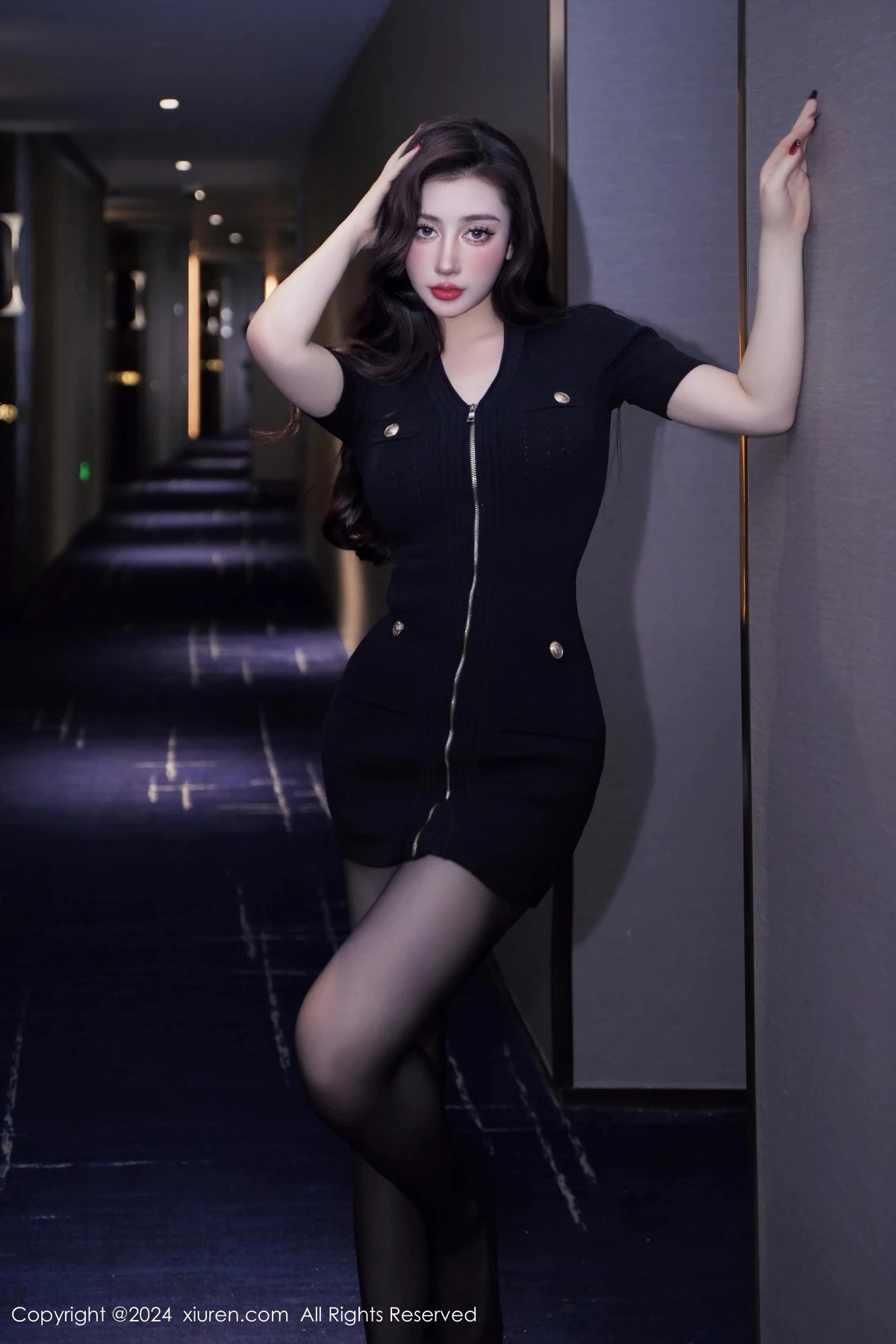 图片[9]-[XiuRen秀人网]第8170期蕾蕾醒了没写真-秀人集