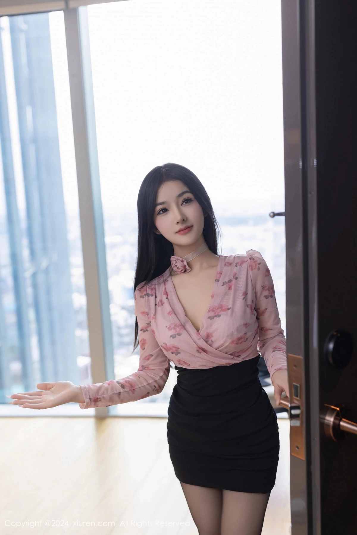 图片[14]-[XiuRen秀人网]第8187期小茶茶写真-秀人集