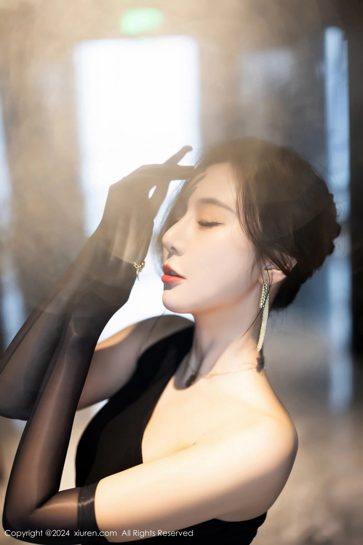 图片[12]-[XiuRen秀人网]第8194期王馨瑶写真-秀人集