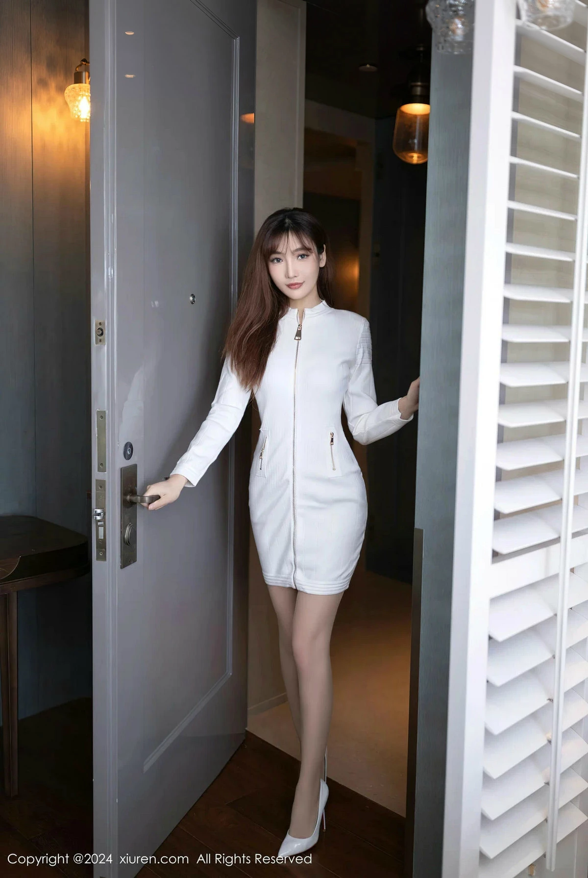 [XiuRen秀人网]第8233期陆萱萱写真-秀人集