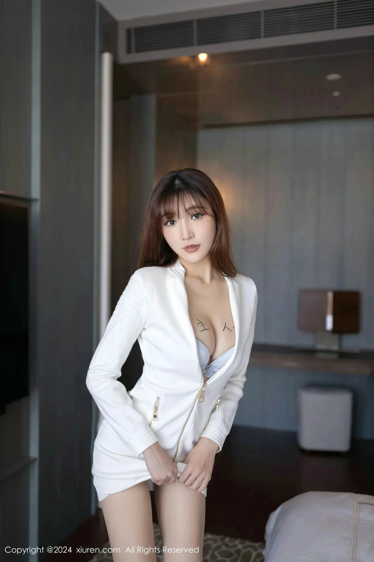 图片[21]-[XiuRen秀人网]第8233期陆萱萱写真-秀人集
