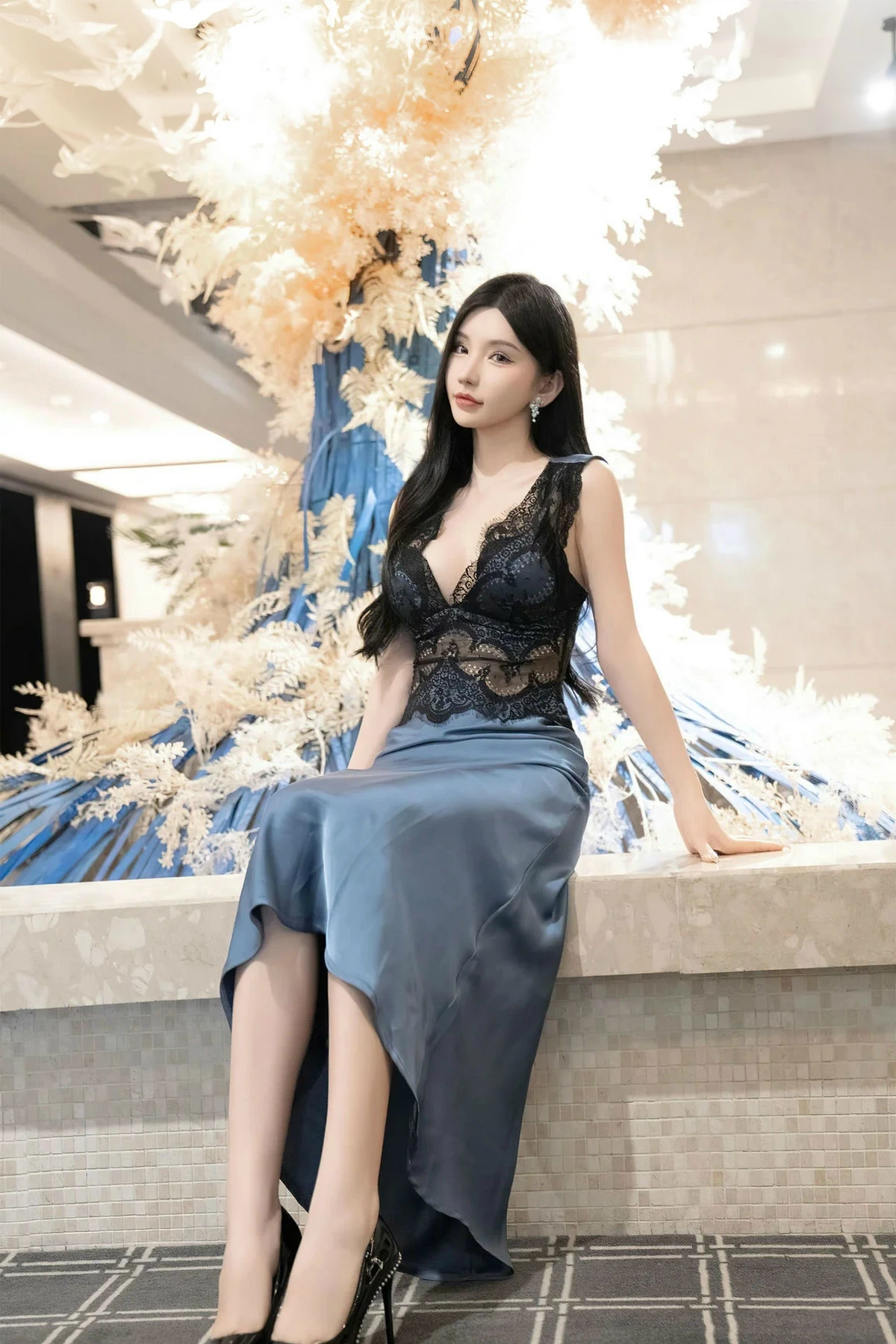 图片[17]-[XiuRen秀人网]第8242期周于希写真-秀人集