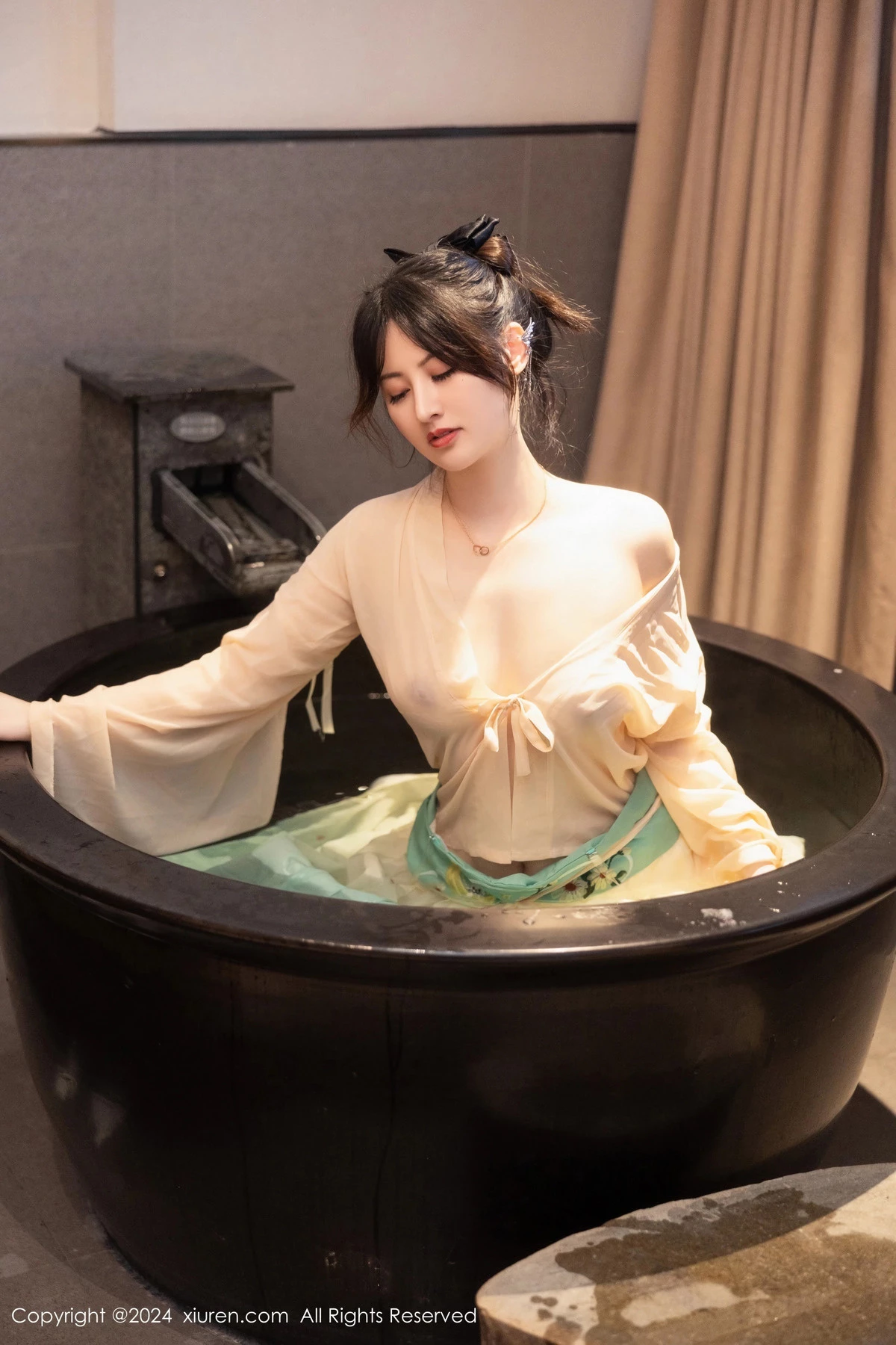 图片[40]-[XiuRen秀人网]第8128期诗诗写真-秀人集