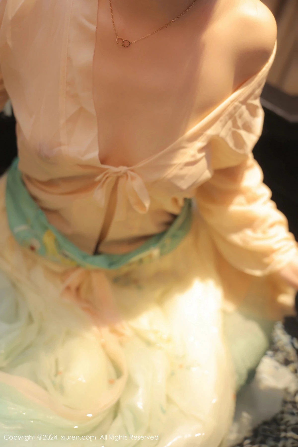 图片[39]-[XiuRen秀人网]第8128期诗诗写真-秀人集