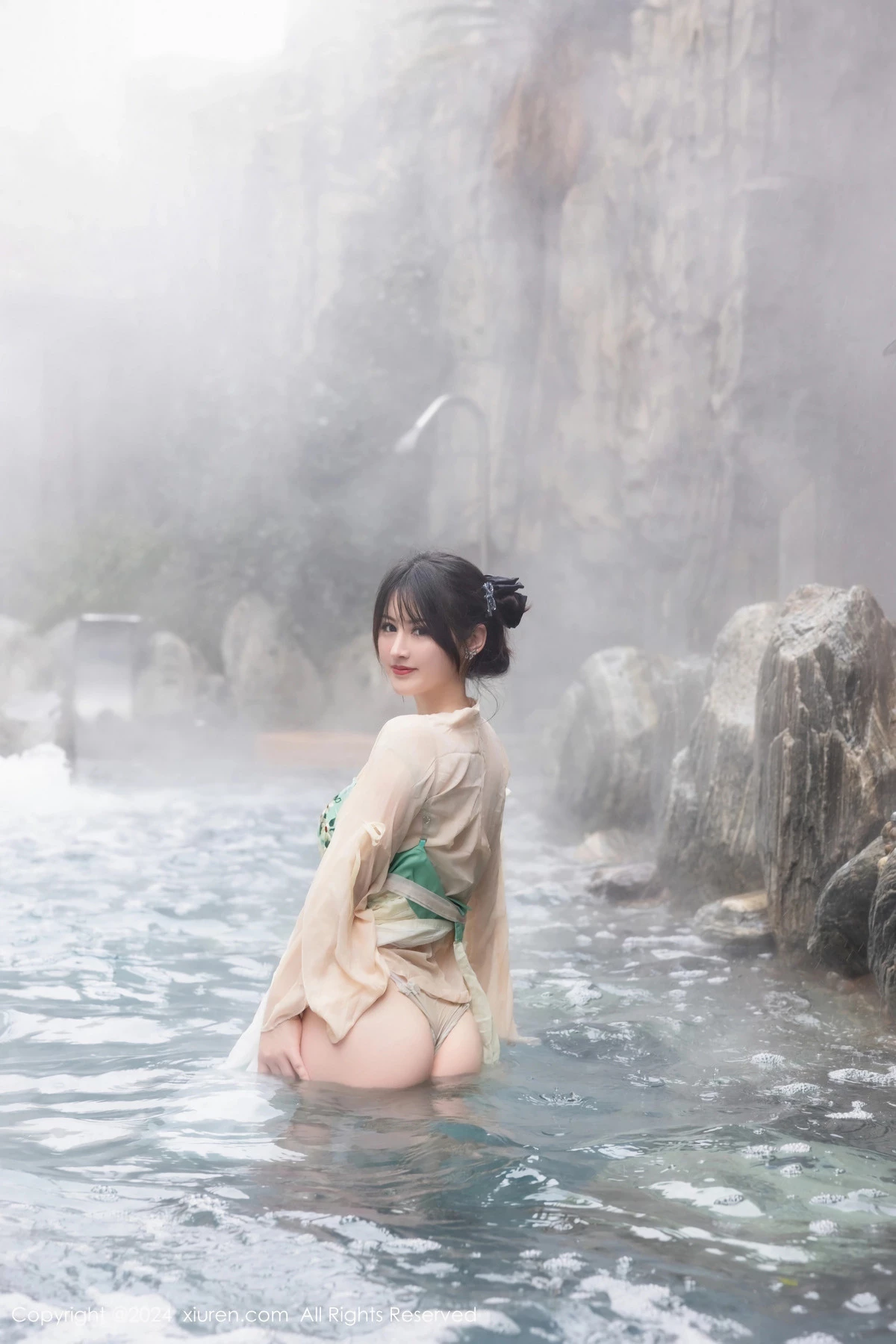 图片[13]-[XiuRen秀人网]第8128期诗诗写真-秀人集