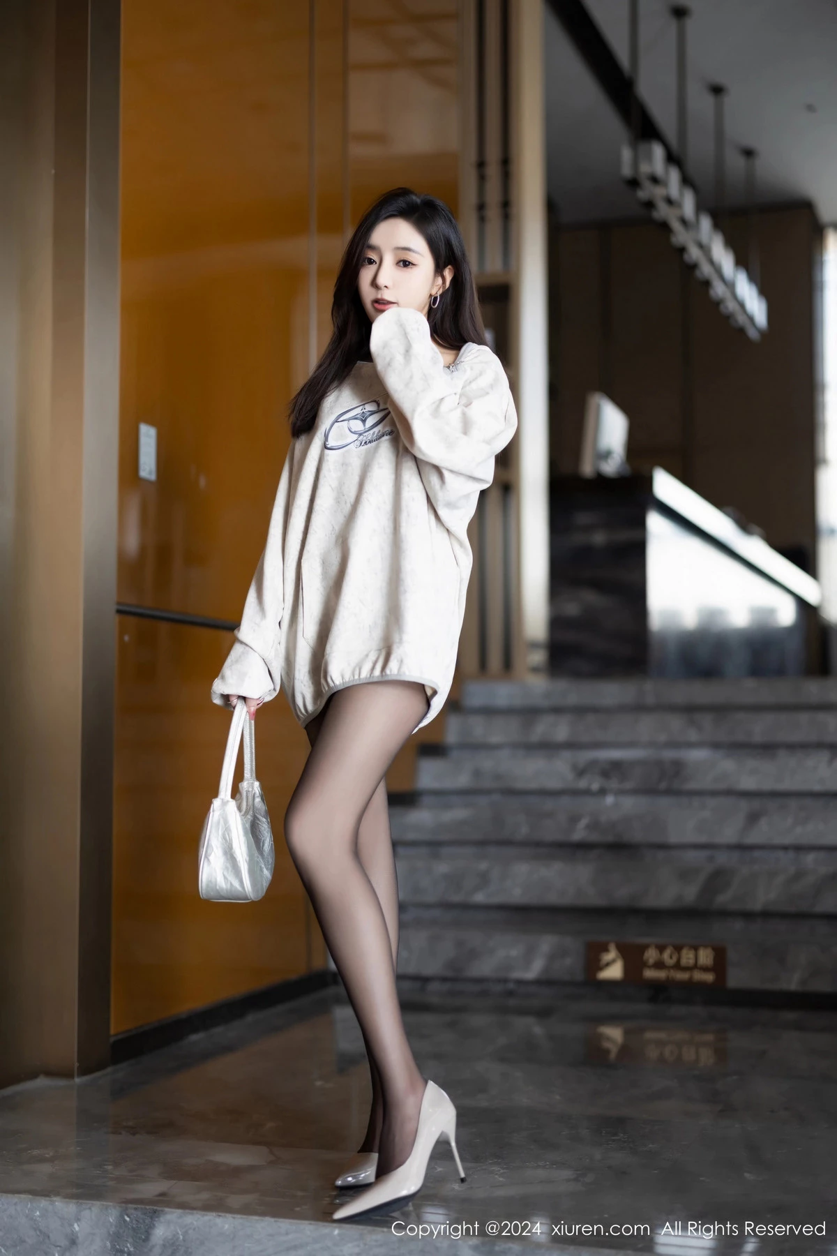 [XiuRen秀人网]第8035期王馨瑶写真-秀人集