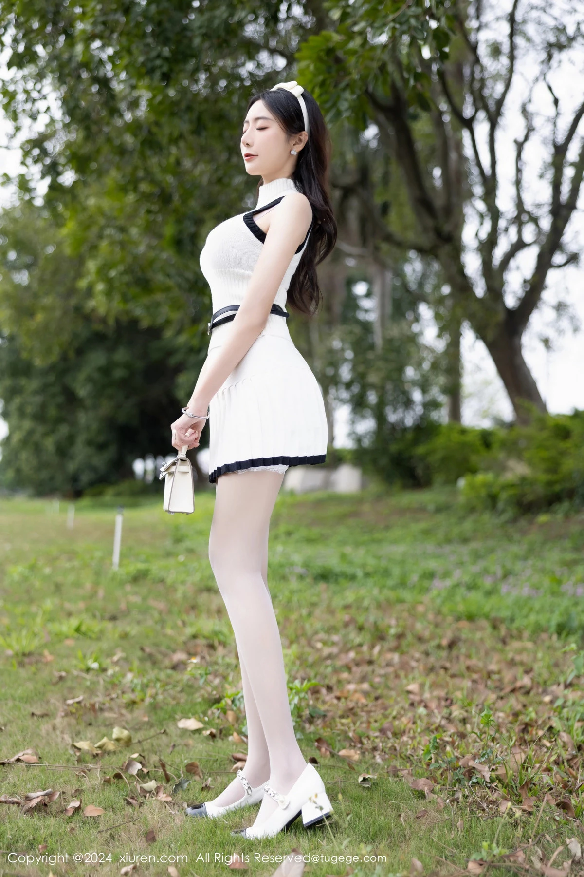 图片[5]-[XiuRen秀人网]第8334期王馨瑶写真-秀人集