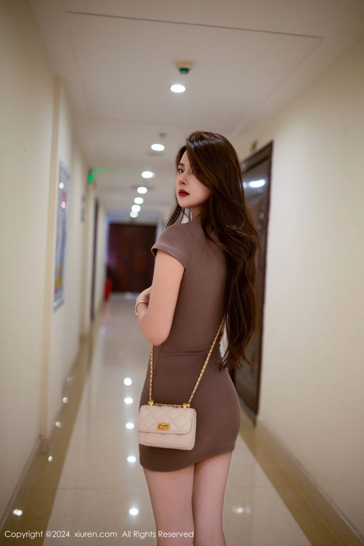 图片[6]-[XiuRen秀人网]第8359期仙女爱自由写真-秀人集