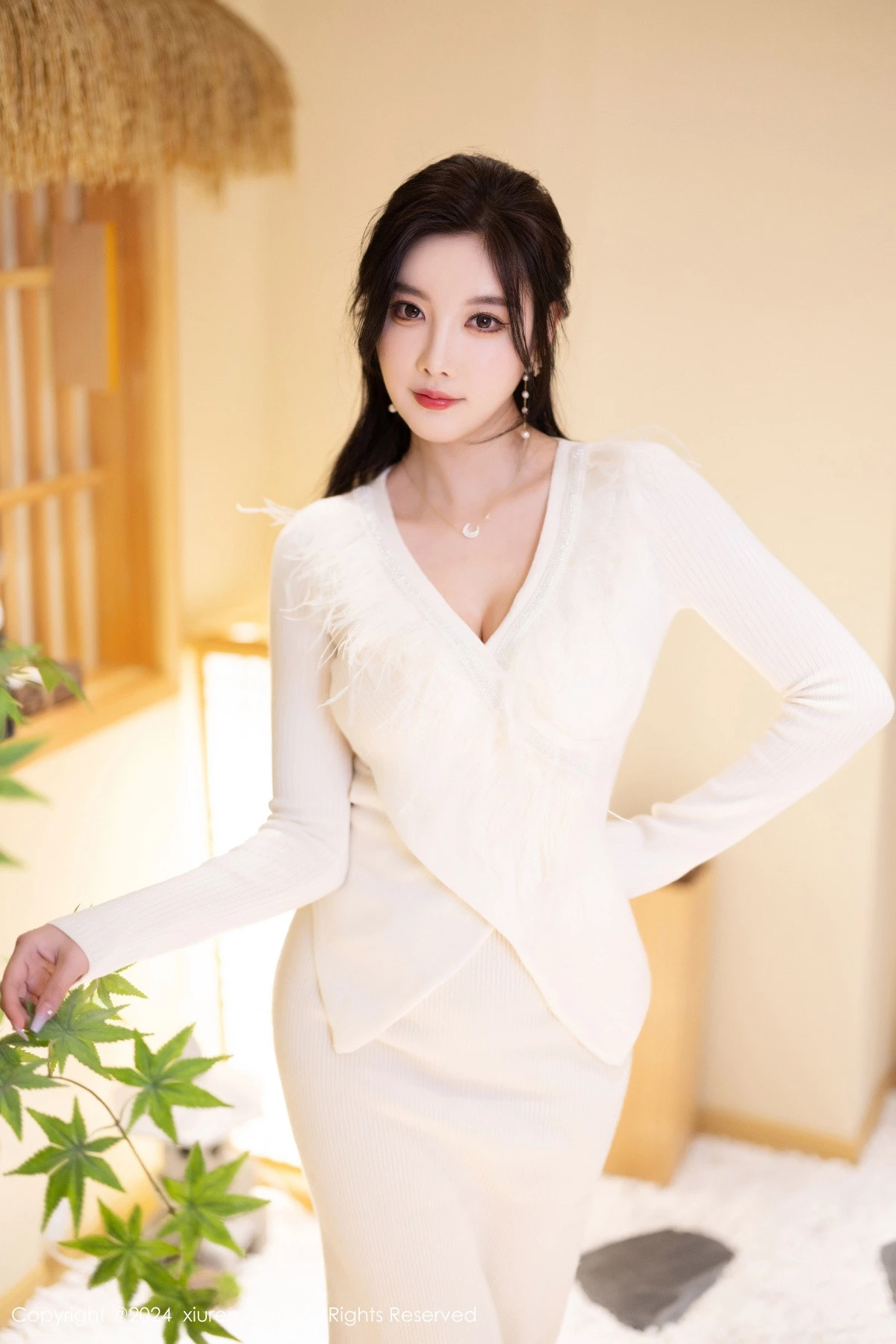 图片[2]-[XiuRen秀人网]第8363期杨晨晨写真-秀人集