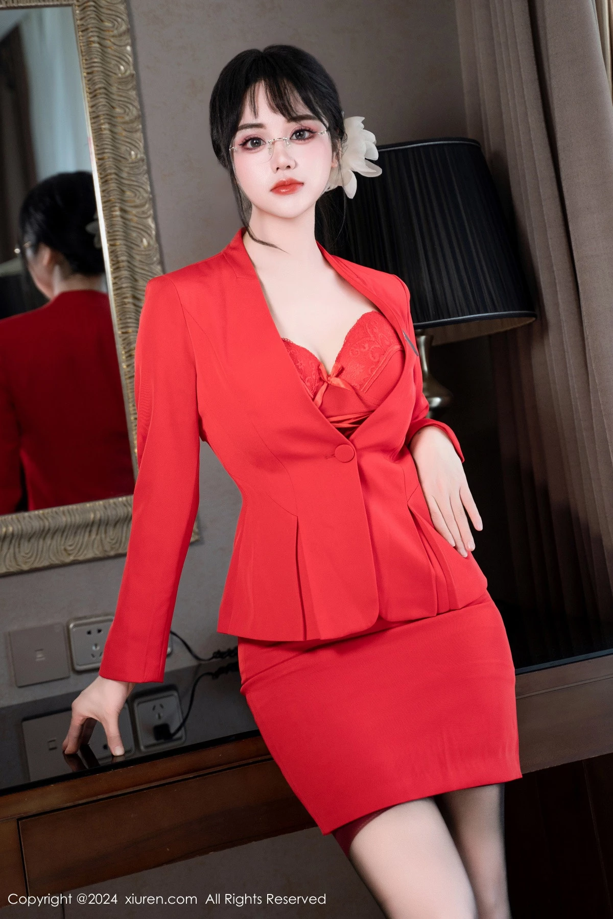 图片[7]-[XiuRen秀人网]第8360期汐汐爱吃草莓写真-秀人集