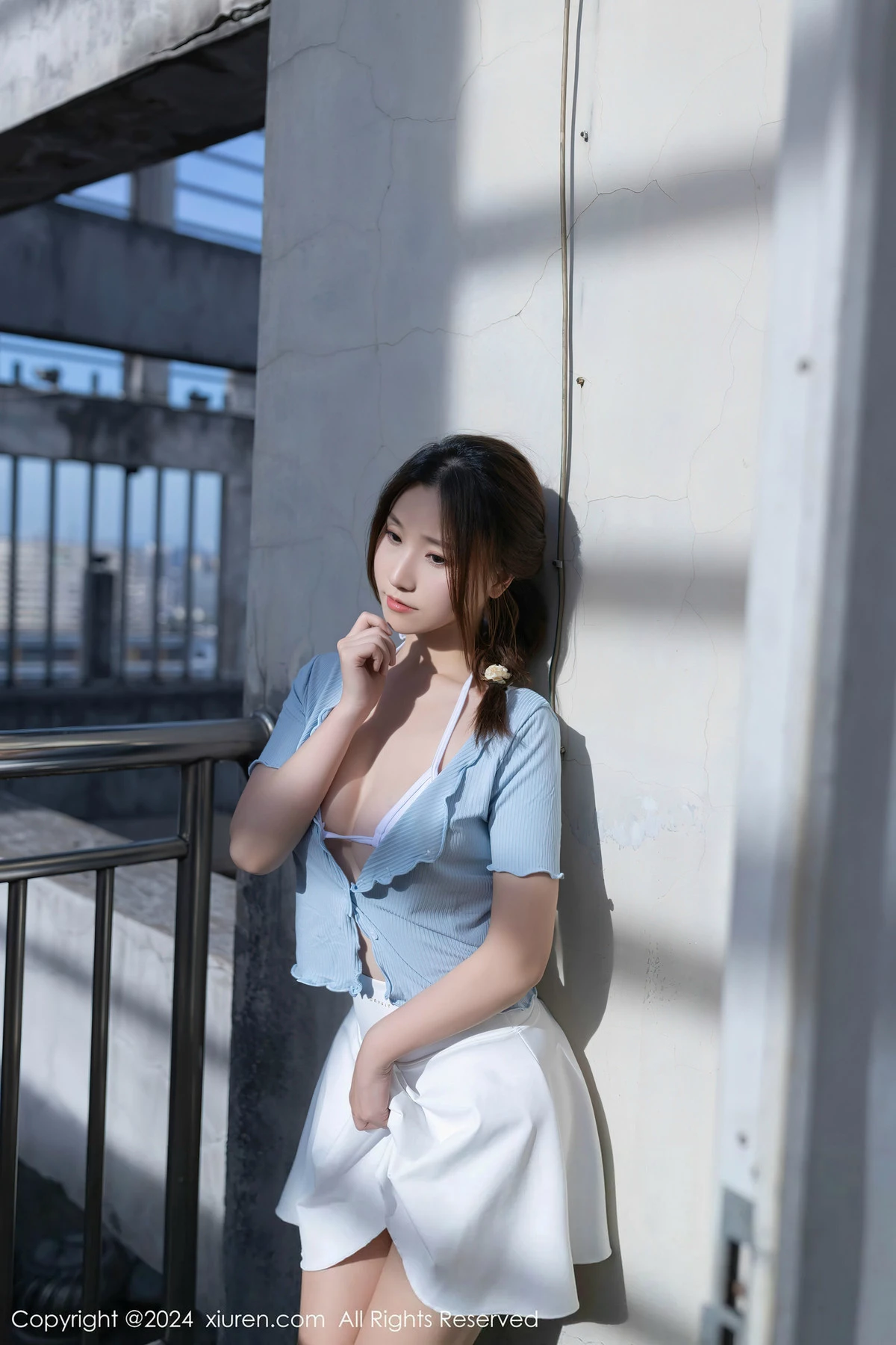 图片[28]-[XiuRen秀人网]第8369期杏子写真-秀人集