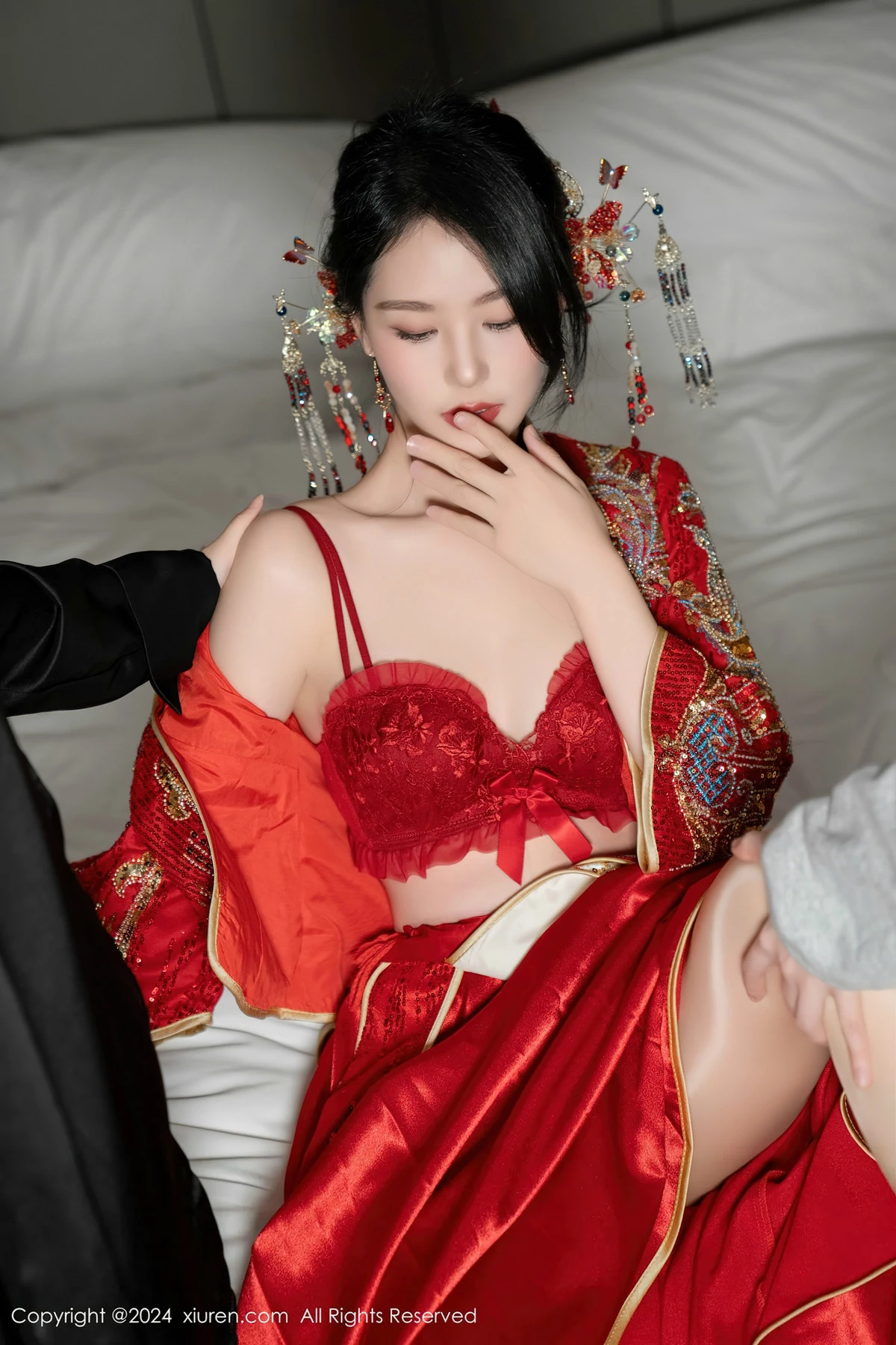 图片[63]-[XiuRen秀人网]第8376期利世写真-秀人集