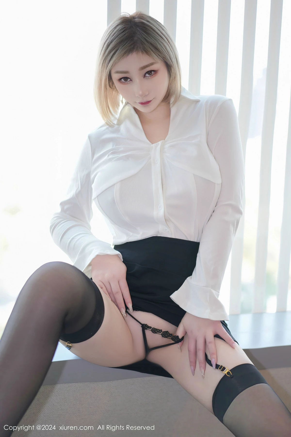 图片[2]-[XiuRen秀人网]第8381期妲己写真-秀人集