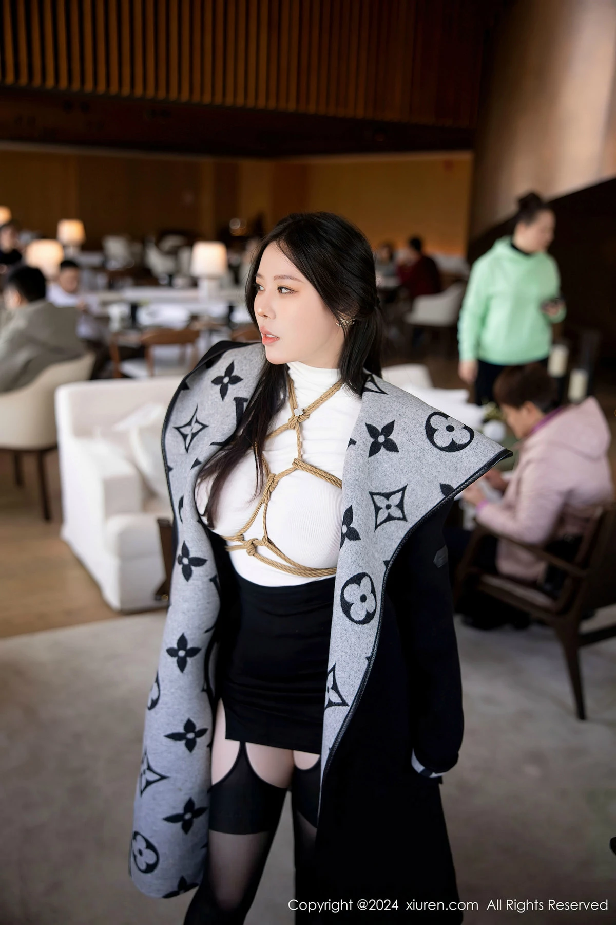 图片[4]-[XiuRen秀人网]第8390期白茹雪写真-秀人集