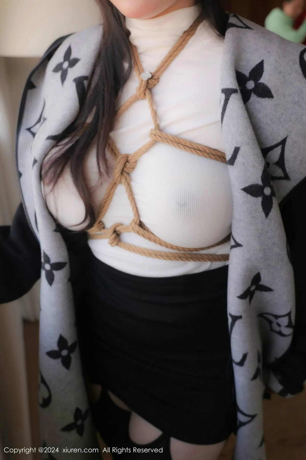 图片[5]-[XiuRen秀人网]第8390期白茹雪写真-秀人集