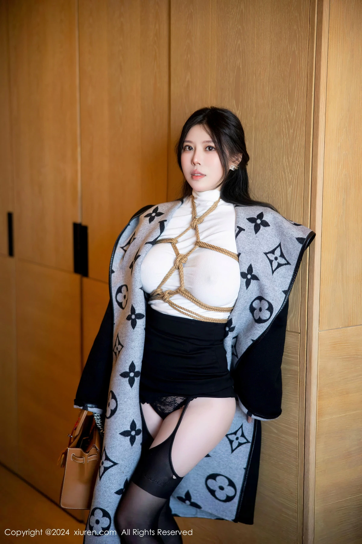 图片[24]-[XiuRen秀人网]第8390期白茹雪写真-秀人集
