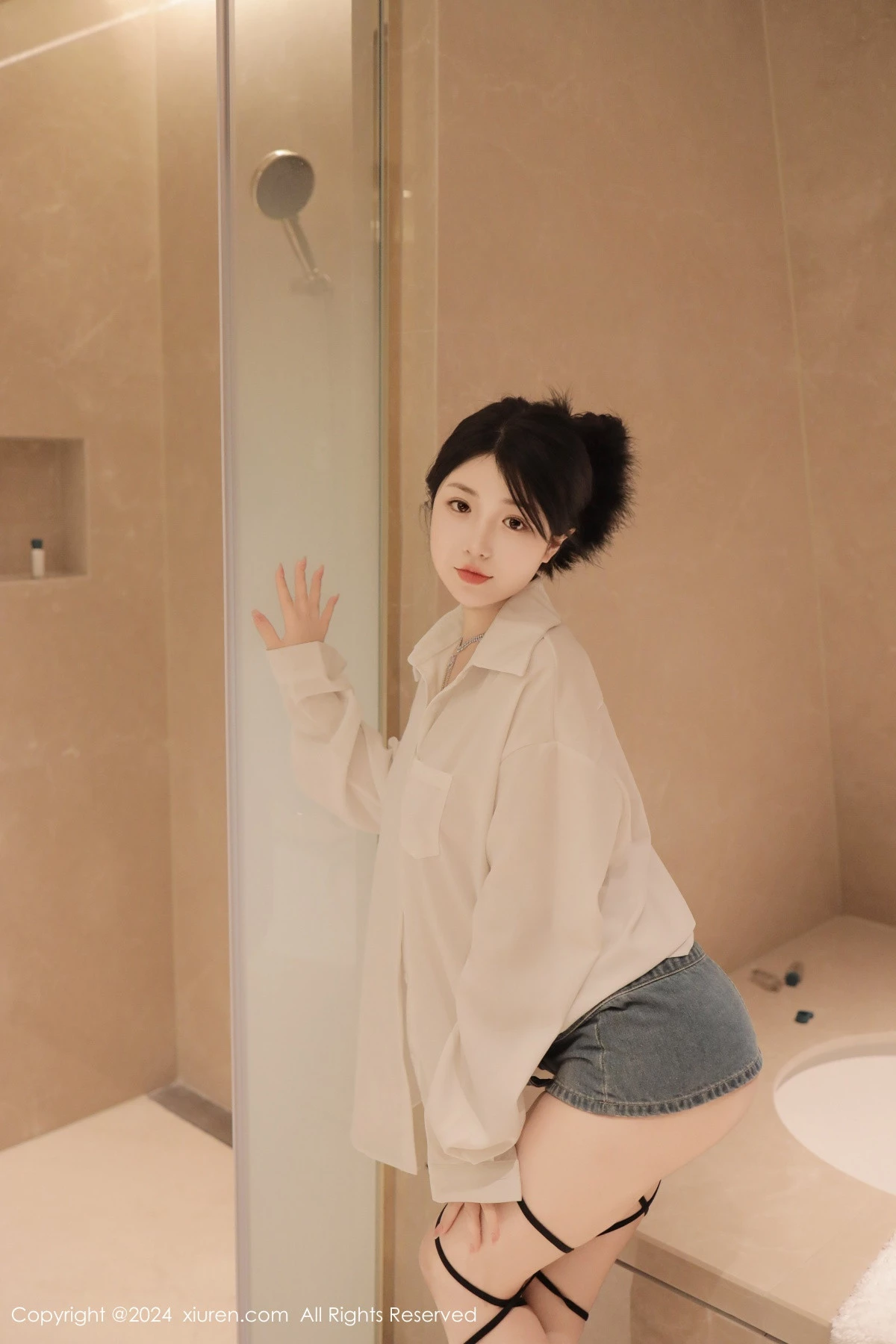 图片[8]-[XiuRen秀人网]第8400期陈小花写真-秀人集