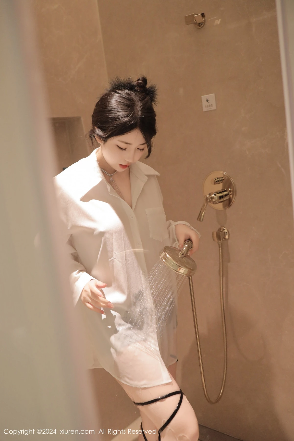 图片[20]-[XiuRen秀人网]第8400期陈小花写真-秀人集