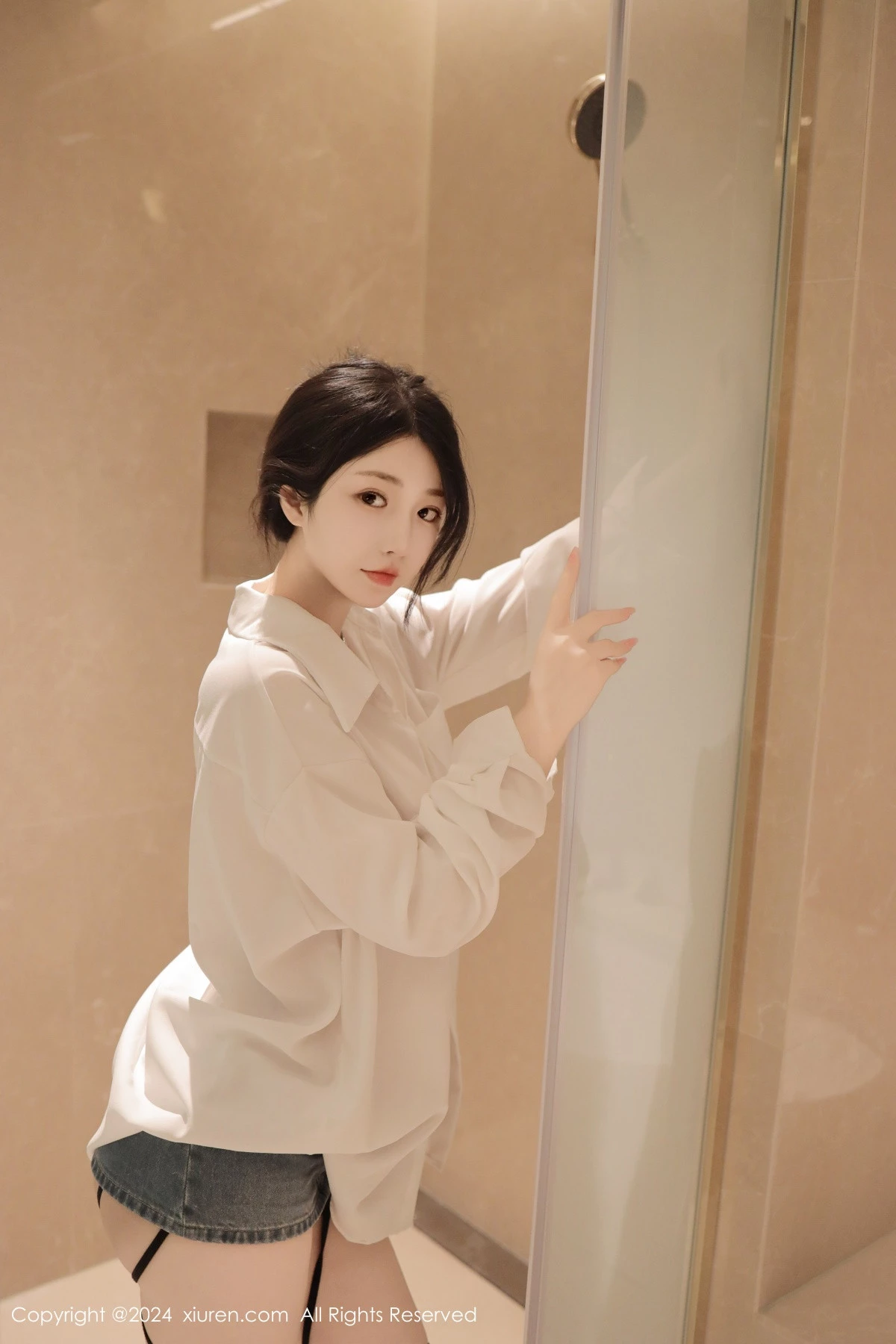 图片[13]-[XiuRen秀人网]第8400期陈小花写真-秀人集