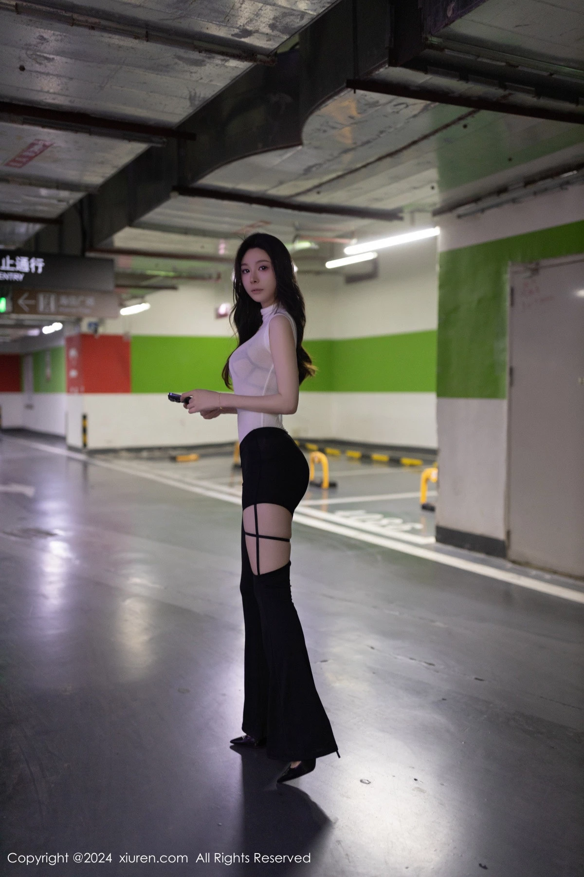 [XiuRen秀人网]第8270期小逗逗写真-秀人集