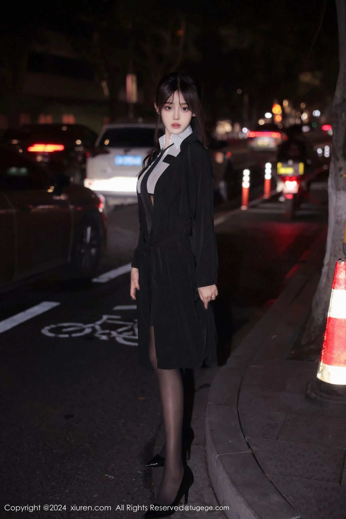 图片[4]-[XiuRen秀人网]第8265期王心悦写真-秀人集