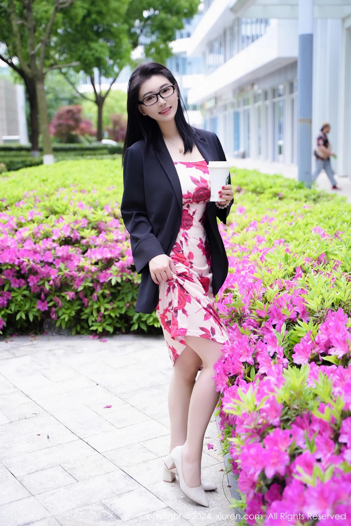 图片[12]-[XiuRen秀人网]第8468期雅茹老师写真-秀人集