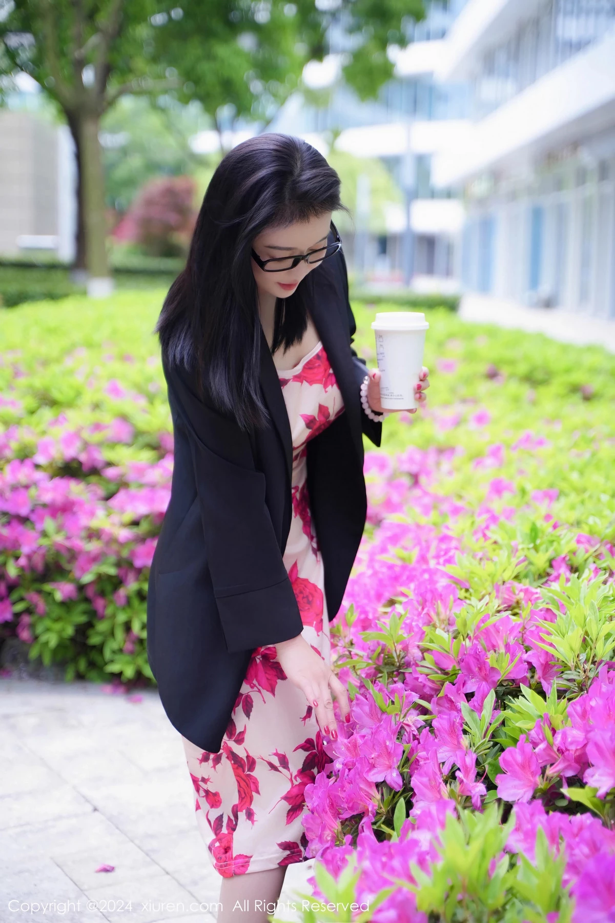 图片[2]-[XiuRen秀人网]第8468期雅茹老师写真-秀人集