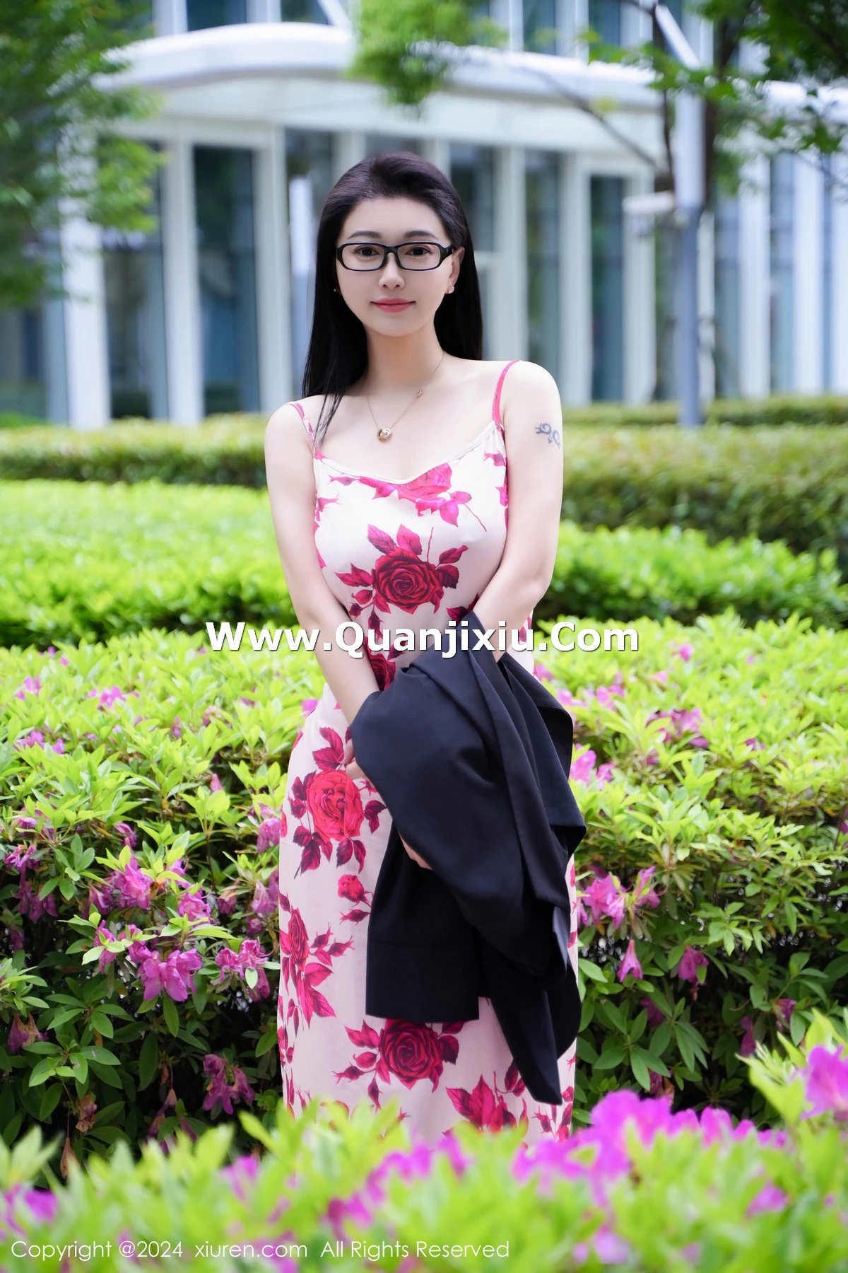 图片[6]-[XiuRen秀人网]第8468期雅茹老师写真-秀人集