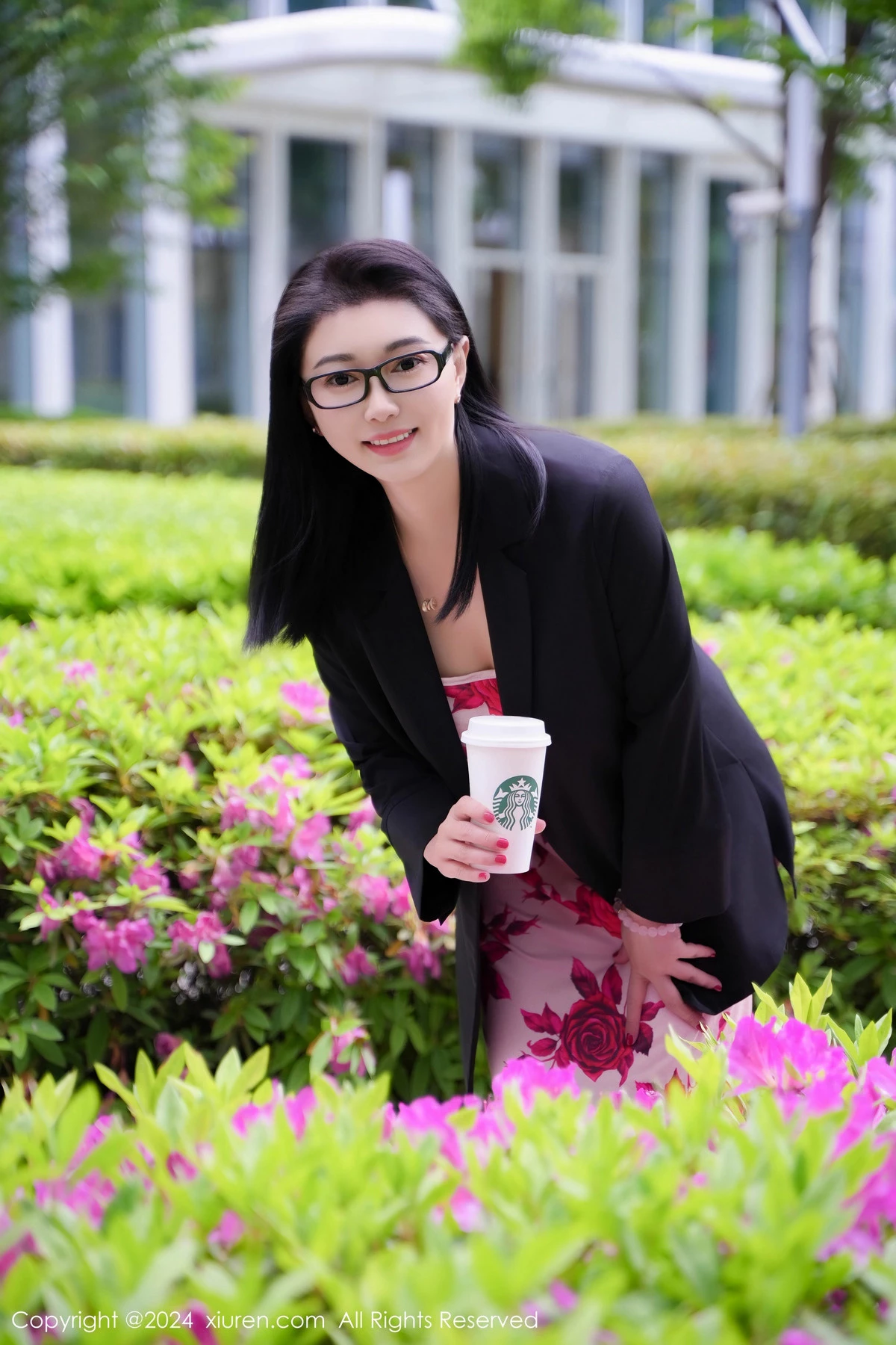 图片[4]-[XiuRen秀人网]第8468期雅茹老师写真-秀人集