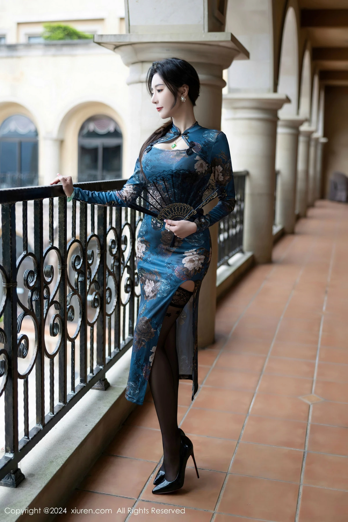 图片[3]-[XiuRen秀人网]第8425期王馨瑶写真-秀人集