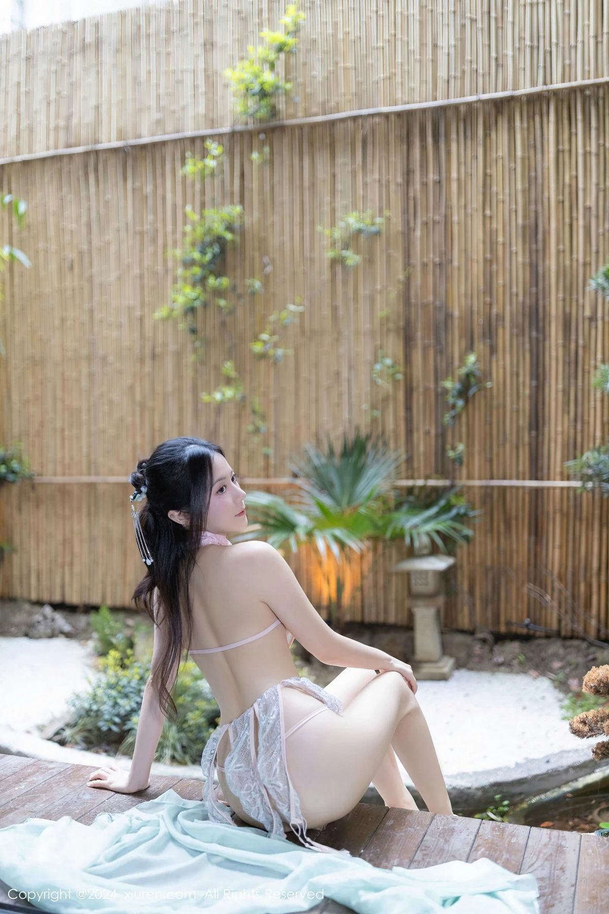 图片[32]-[XiuRen秀人网]第8428期鱼子酱写真-秀人集