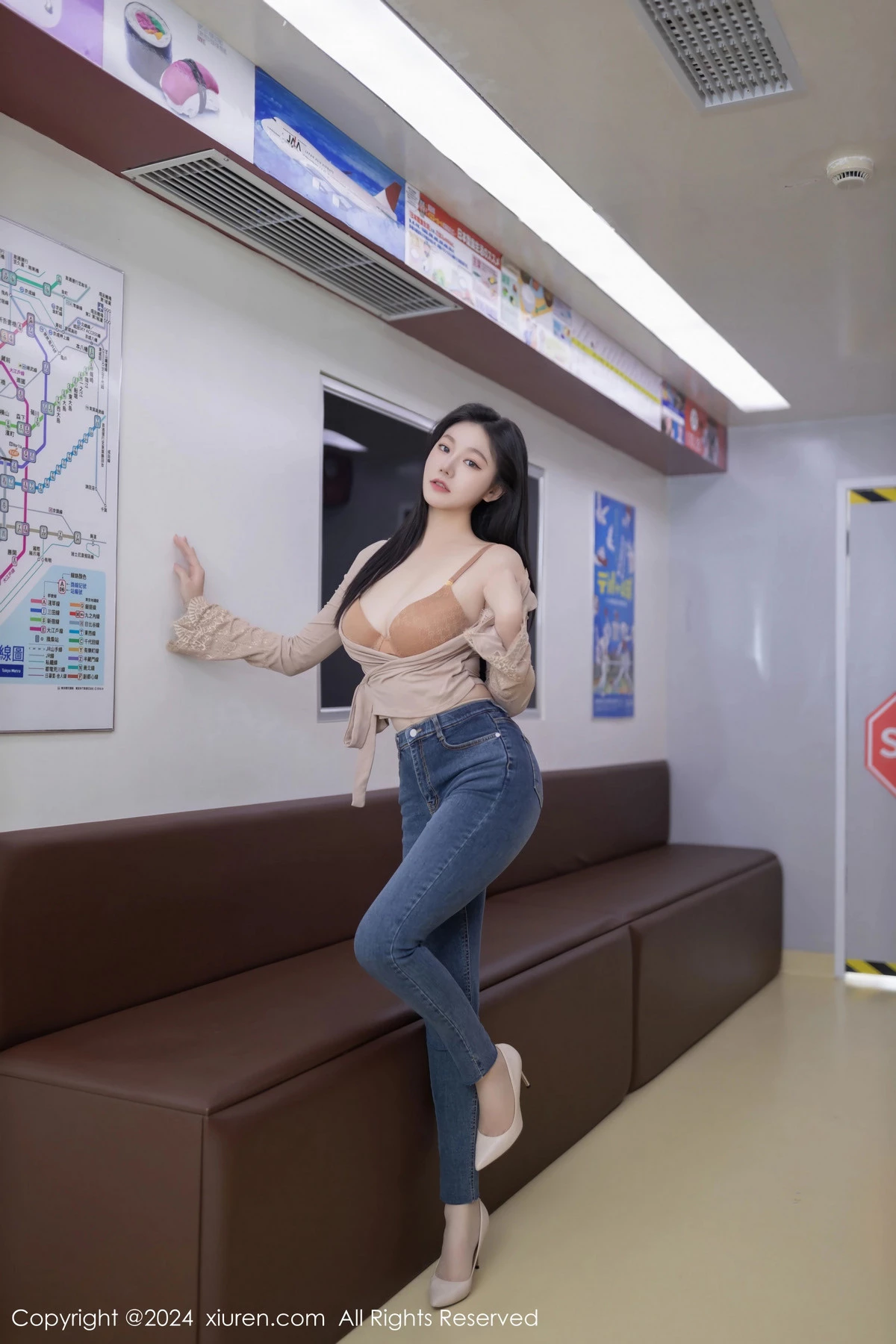 图片[13]-[XiuRen秀人网]第8498期安然写真-秀人集