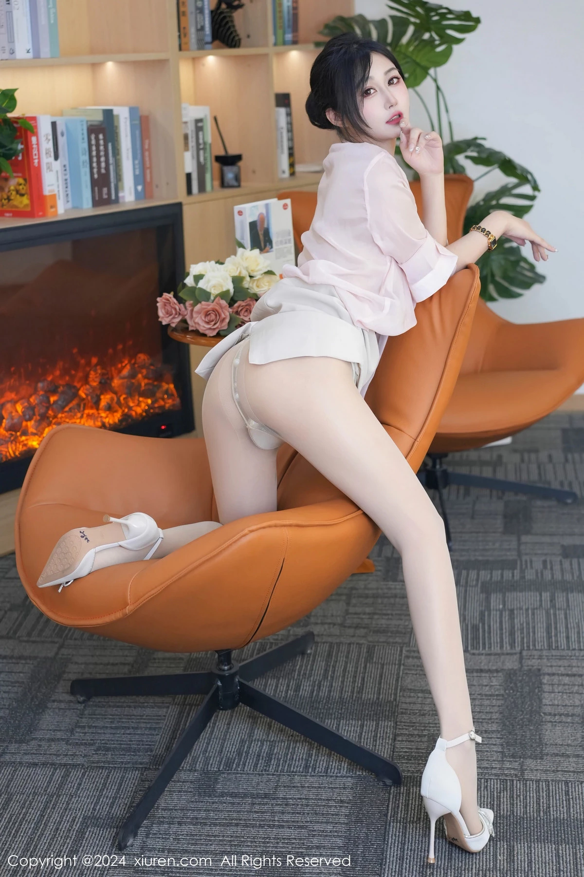 图片[69]-[XiuRen秀人网]第8477期laura阿姣写真-秀人集