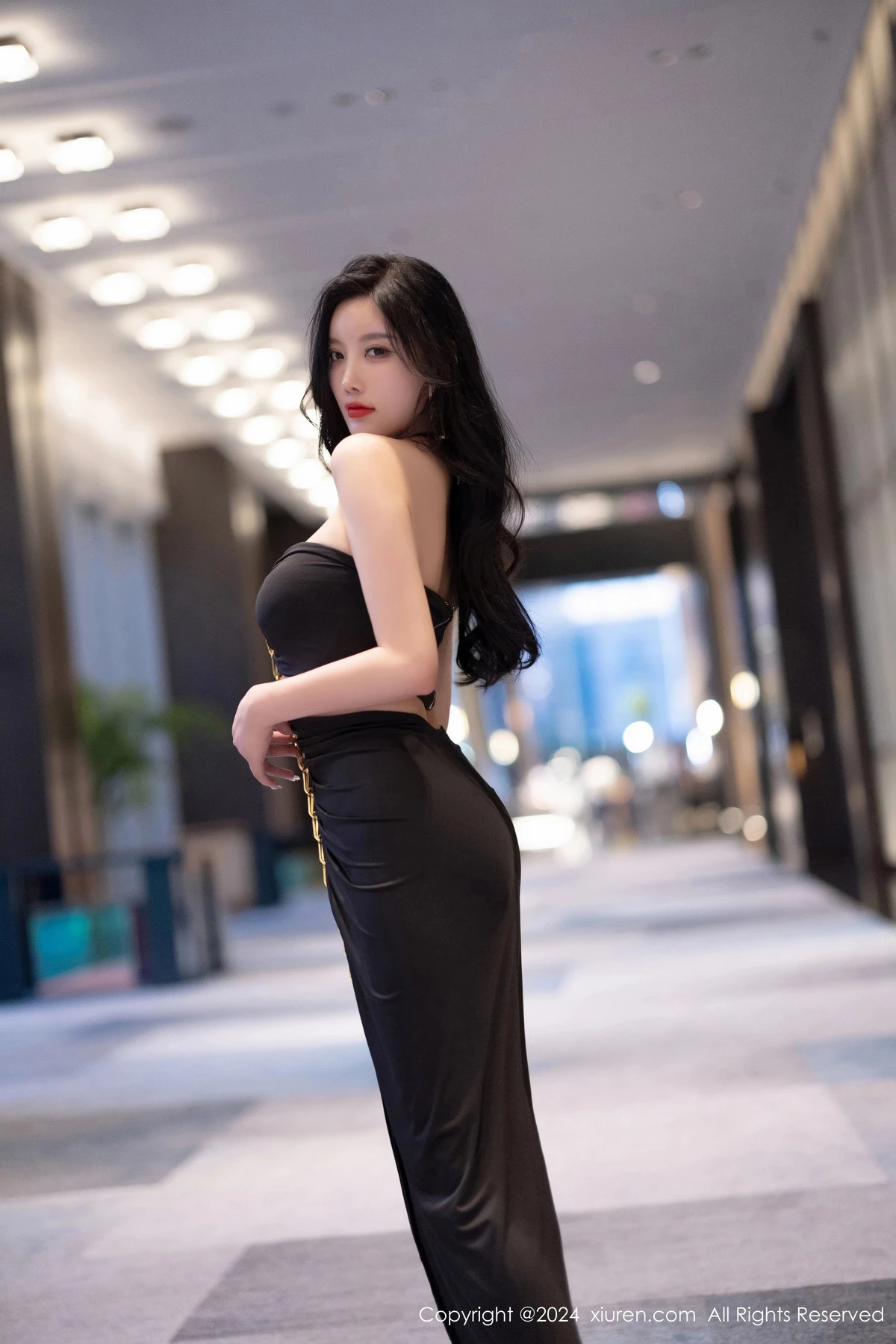 图片[2]-[XiuRen秀人网]第8484期杨晨晨写真-秀人集