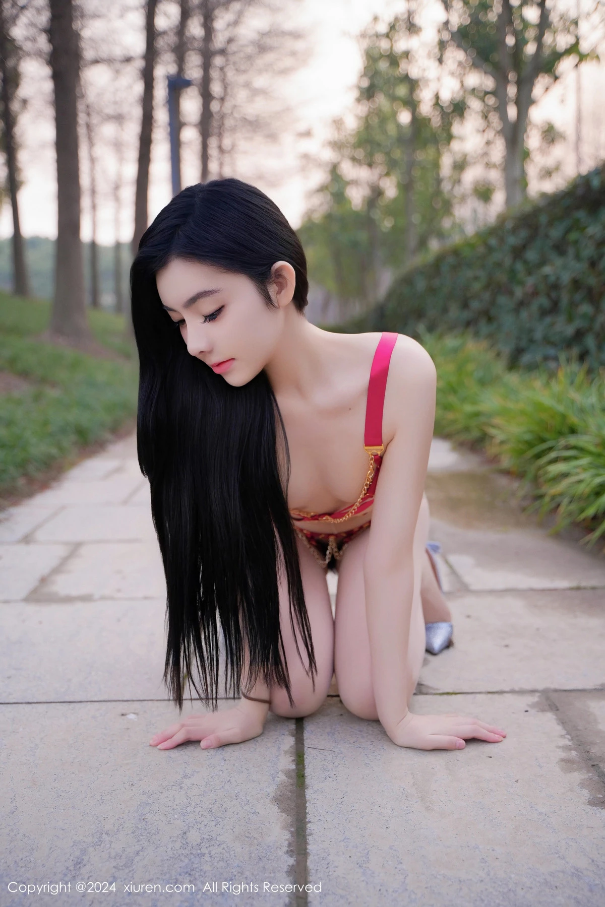 图片[28]-[XiuRen秀人网]第8489期龙雪儿写真-秀人集