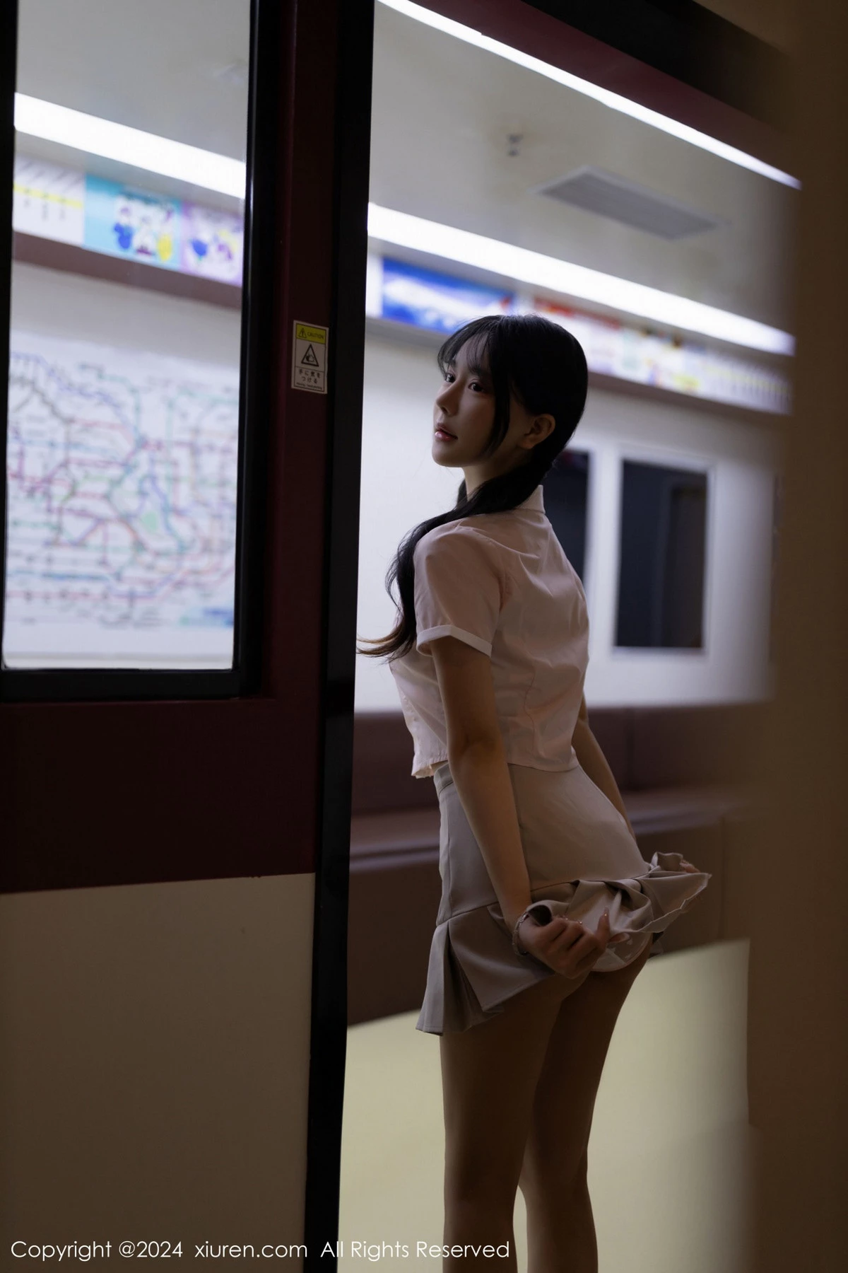 [XiuRen秀人网]第8515期幼幼写真-秀人集