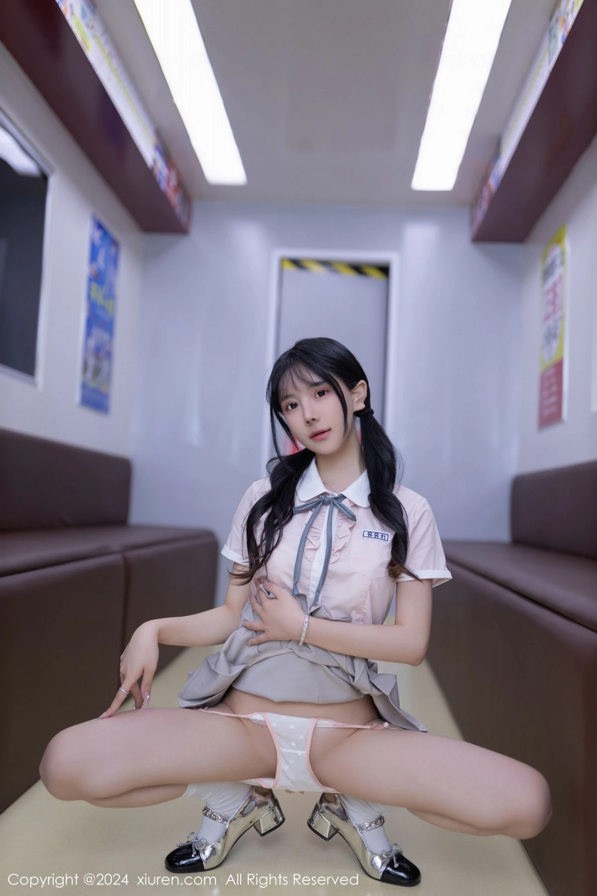 图片[21]-[XiuRen秀人网]第8515期幼幼写真-秀人集