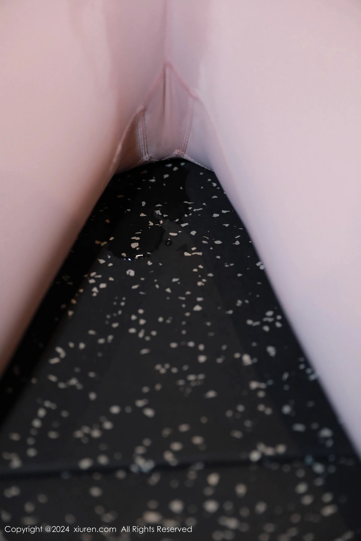 图片[37]-[XiuRen秀人网]第8533期大美妞儿写真-秀人集