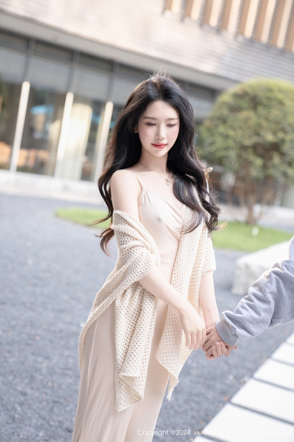 [XiuRen秀人网]第8559期利世写真-秀人集