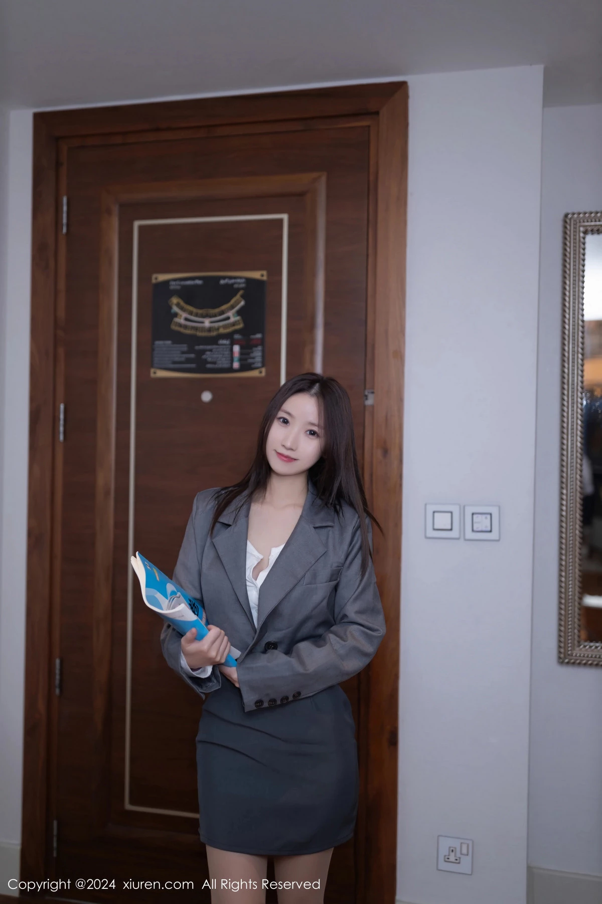 图片[37]-[XiuRen秀人网]第8579期杏子写真-秀人集